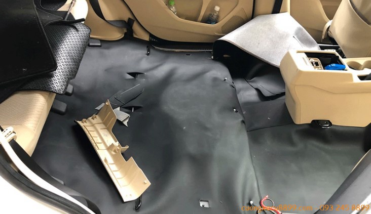 Vậy có nên bọc lót sàn da simili ô tô? Vậy có nên bọc lót sàn da simili ô tô?