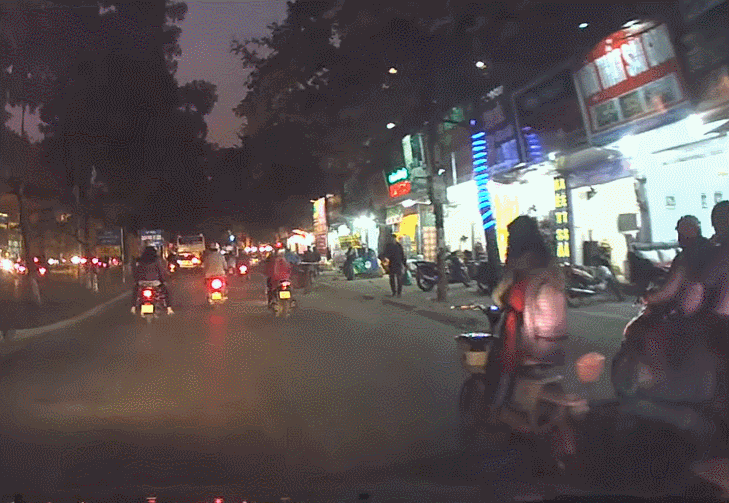 sử dụng điện thoại khi lái xe phạt bao nhiêu sử dụng điện thoại khi lái xe phạt bao nhiêu